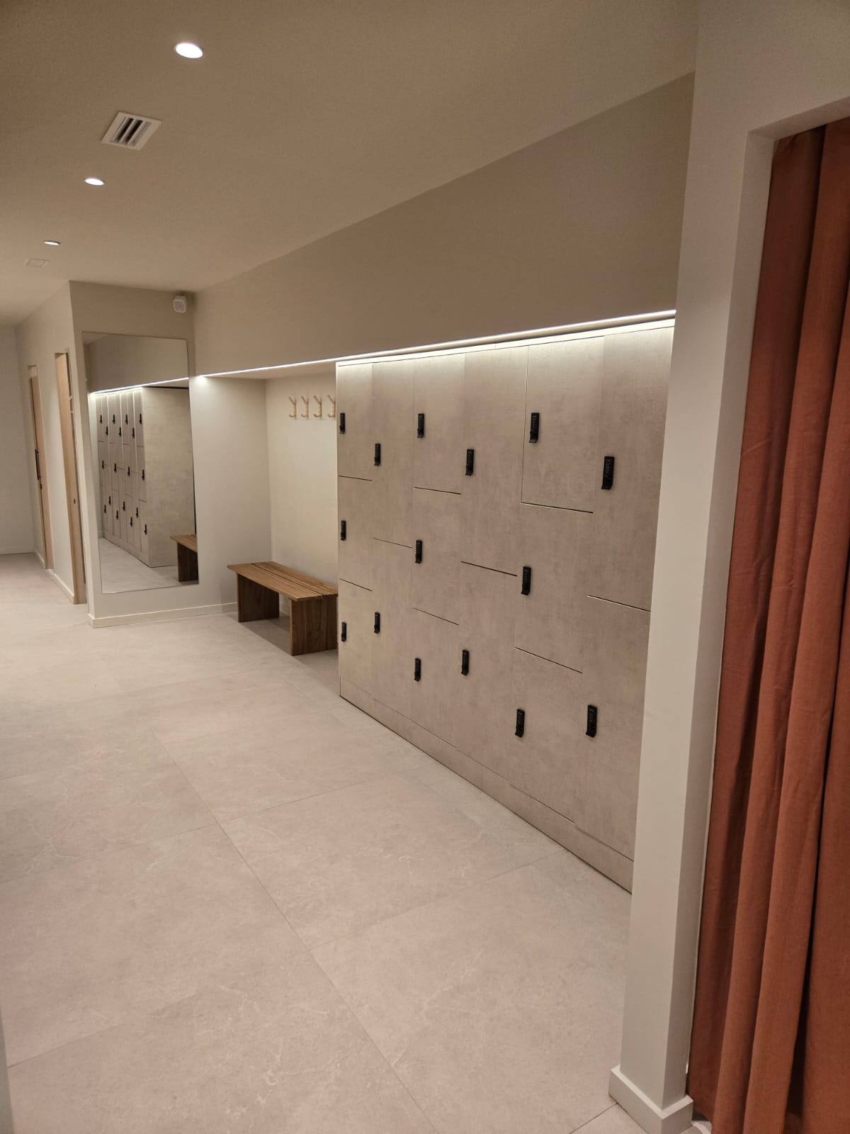 PHOTO-2025-10-09-15-42-28