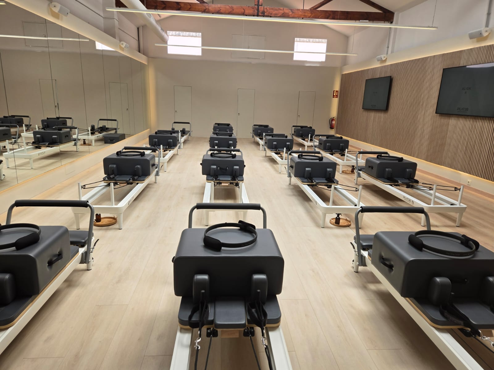 PHOTO-2025-10-09-15-42-33